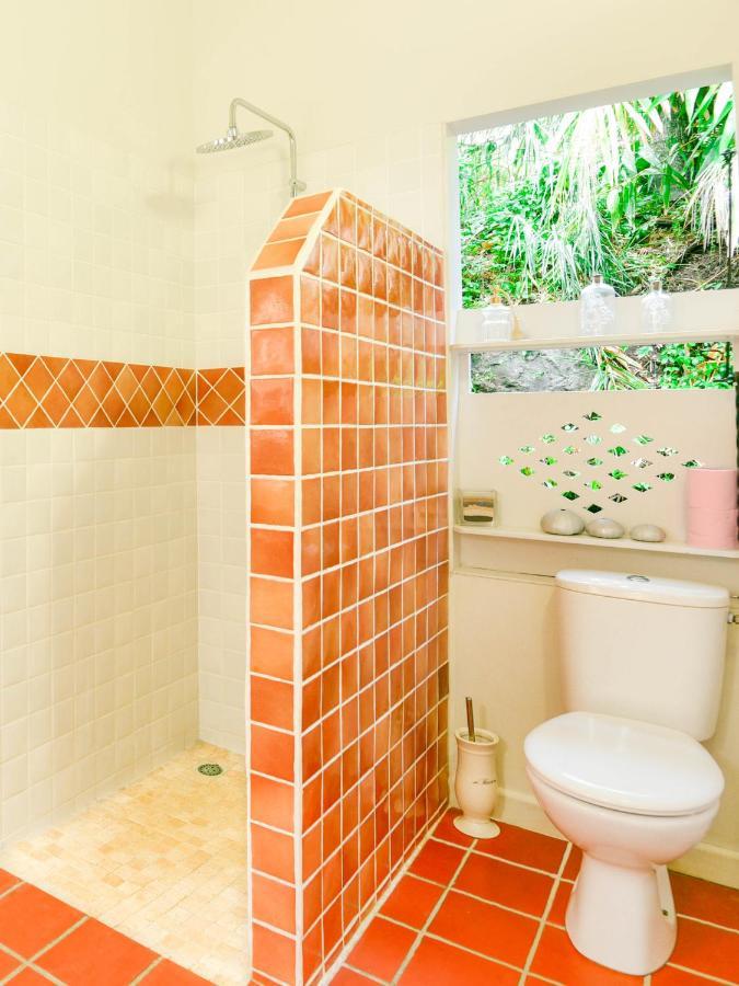 Beausejour Guest House Поант-Ноар Екстериор снимка