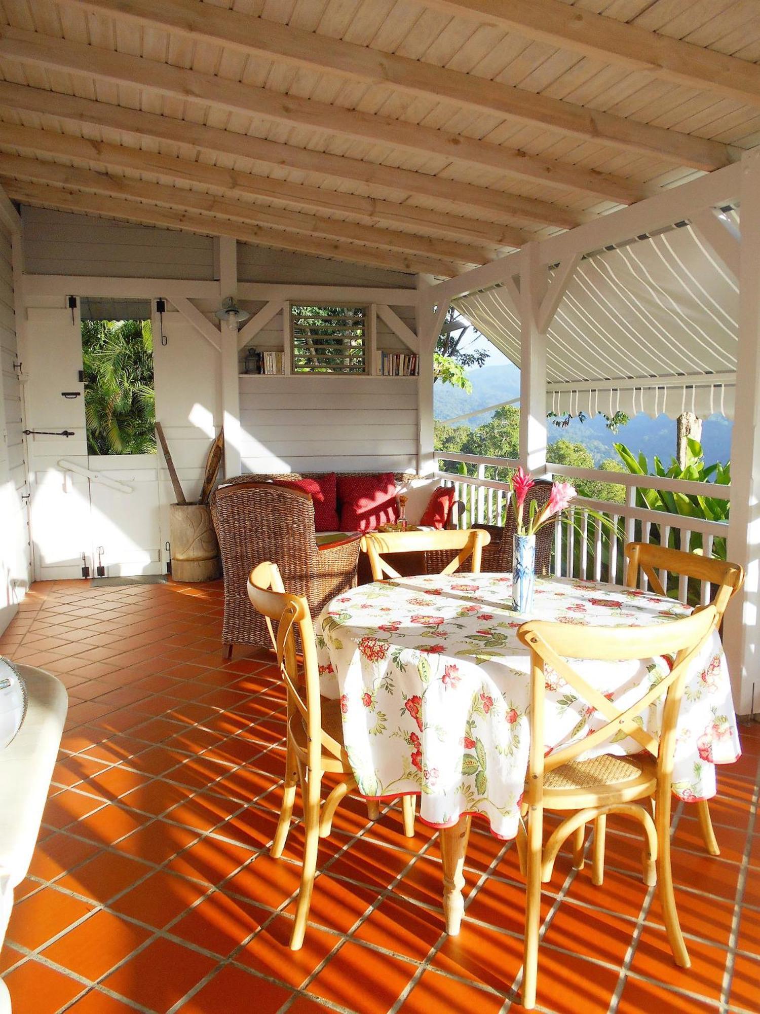 Beausejour Guest House Поант-Ноар Екстериор снимка